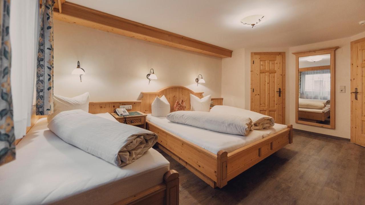 Hotel Tanzer Ischgl Bagian luar foto