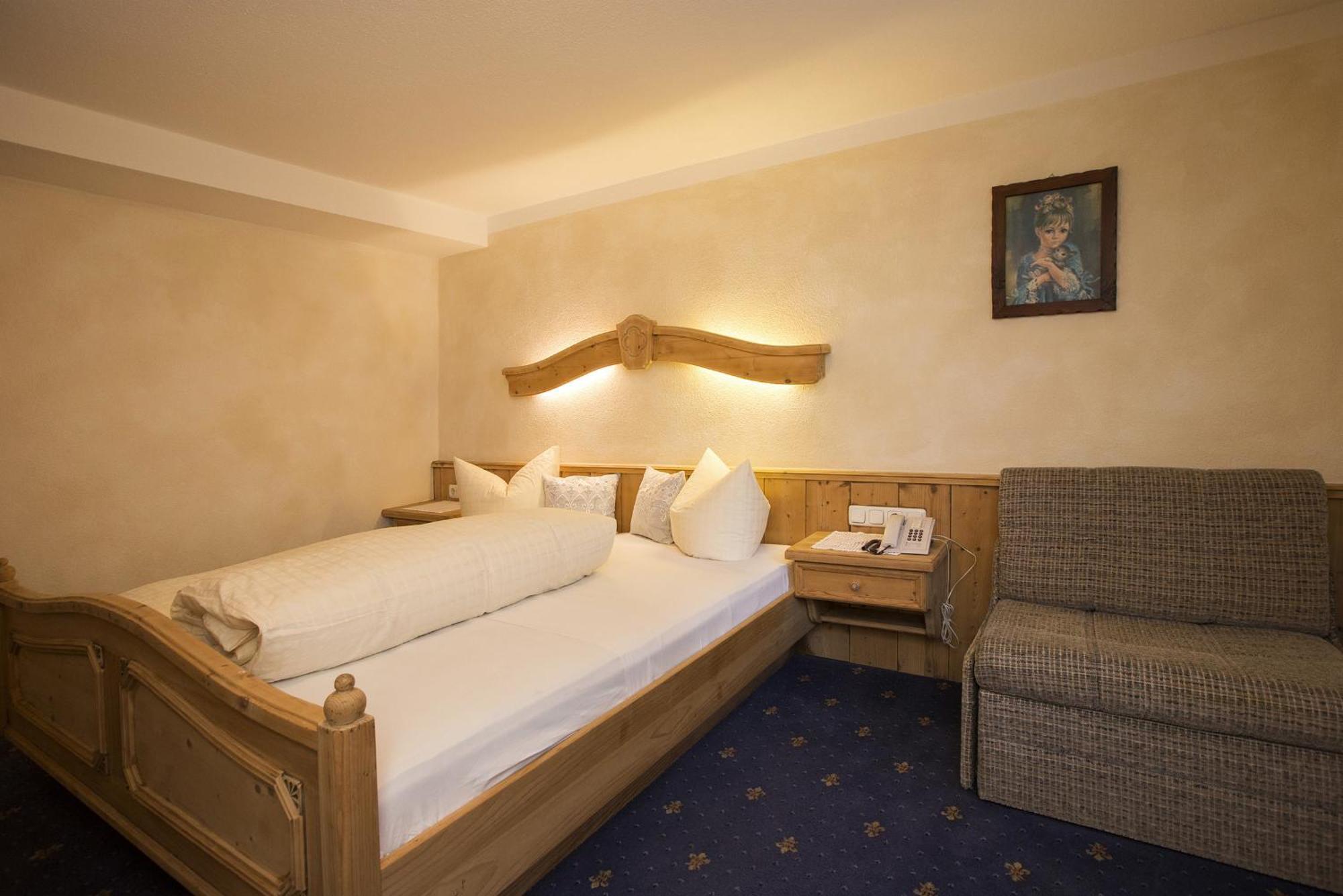Hotel Tanzer Ischgl Bagian luar foto